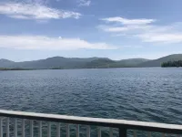 Lakefront house in the town of Bolton right on the water with private dock space