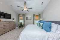 Serene Living in New Bern - Your Souther Haven Hotels in James City