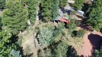 Enjoy a Cozy Cabin Near the Lake! Sleeps 8,  4 Beds.