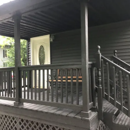1 bedroom/1 bath
