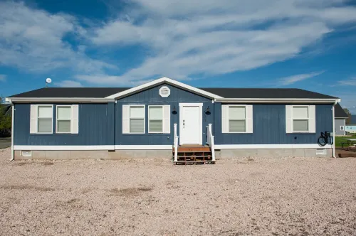 4-bedroom home near Beach & Heritage Park, Boat RV parking, fire pit, EV charger