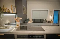 Elegant & Chic Condo Prime Location Run by Owners