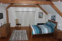 Character Barn, National Park Private courtyard, peaceful, log burner sleeps 4 Hotels in der Nähe von Trago Mills Family Shopping & Leisure Park