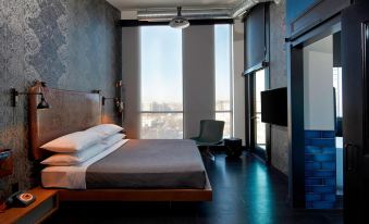 Moxy Minneapolis Uptown