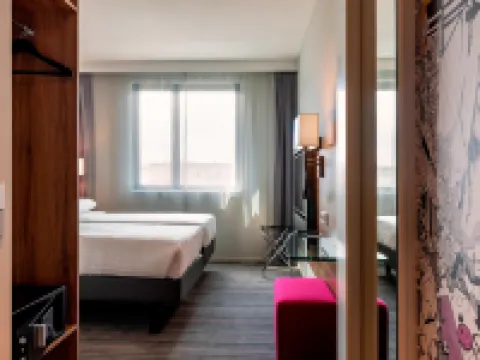 Moxy Milan Linate Airport Hotels in Segrate