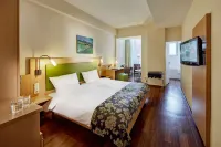 Hotel Imperial Dusseldorf, Sure Collection by BW - parking