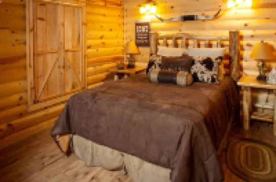 Hunting Cabin w/ Air Purifier