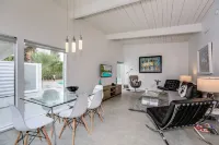 Palm Springs Mid Century Magic. Pool / Spa, panoramic view!