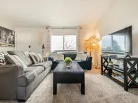 "Central Springs" Super Cozy 4Bed / 2Bath Home GREAT Location! Click to see more Hotels in Security-Widefield