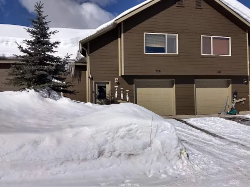 Free Night@Big Sky Ski Hut: 3Br, 3ba, Spa, Garage, 10 Minutes to the Mtn.