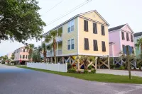 200 Steps to Beach! Family Tides w/Heated Pool and Ocean Views. Walk to Pier!