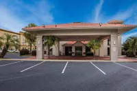 Super 8 by Wyndham Savannah Hotels in Savannah