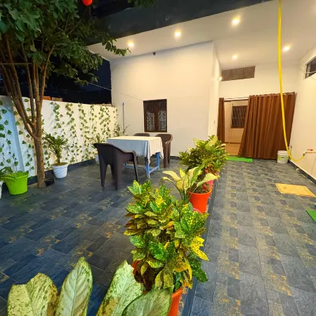 Sumedha Galaxy Inn Sarnath