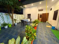 Sumedha Galaxy Inn Sarnath - พร้อมระเบียง
