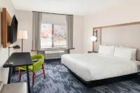 Fairfield Inn & Suites Detroit Taylor Hotels in Southgate