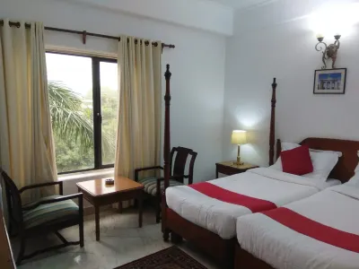Hotel Palm Greens Hotels in New Delhi