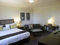Riverside Oaks Golf Resort Hotels in Wheeny Creek