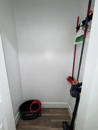 Charming 3-bedroom house in fantastic Port Charlotte ,8 minutes away from beach