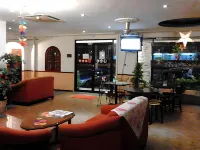 Floral Hotel