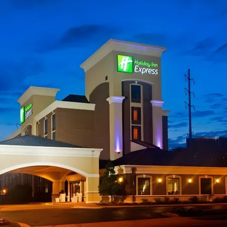 Holiday Inn Express WINSTON-SALEM MEDICAL CTR AREA by IHG