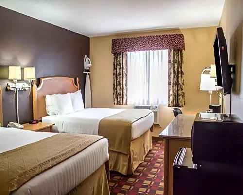 Quality Inn Hall of Fame Hotels in Canton