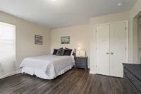 Adorable Chesapeake Bay Beach Cottage B Just 1 Block from the Sand!