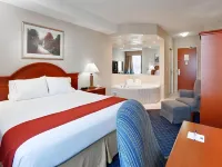 Holiday Inn Express & Suites BARRIE by IHG