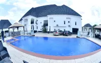 PoshLux Executive Hotel Hotels in Benin City
