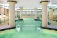 エンバシー スイーツ バイ ヒルトン ポートランド ダウンタウン - プール