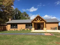 Hidden Mountain Gem with Fantastic Views!