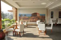 Monoberge Hotel