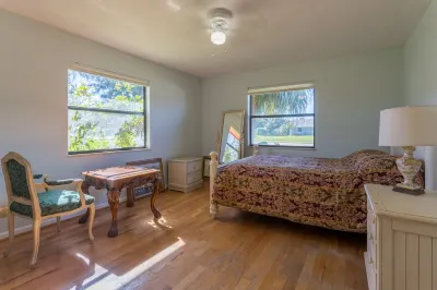 Spacious property in a quiet neighborhood, 30% discount for stays over 28 days Hotels near Boynton Beach Inlet