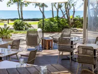 Peppers Beach Club & Spa Palm Cove - breakfast