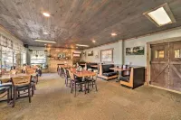 Lynnhurst Resort-Private cabin on Kentucky Lake with Hot Tub