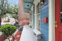 Camelback Guest House