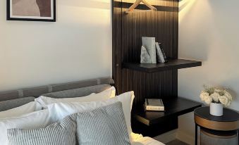 One Dutch Hotel