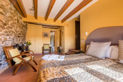 Hotel Cal Llop Hotels in Gratallops