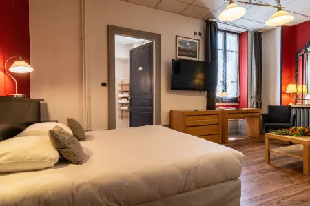 Hôtel des Bains Отели в г. Экс-ле-Бен