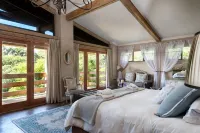 Petite Provence B&B Hotels in Shaka's Rock