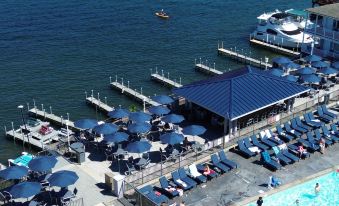 Georgian Lakeside Resort