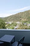 Hostal Tres Campanas - Mountain view