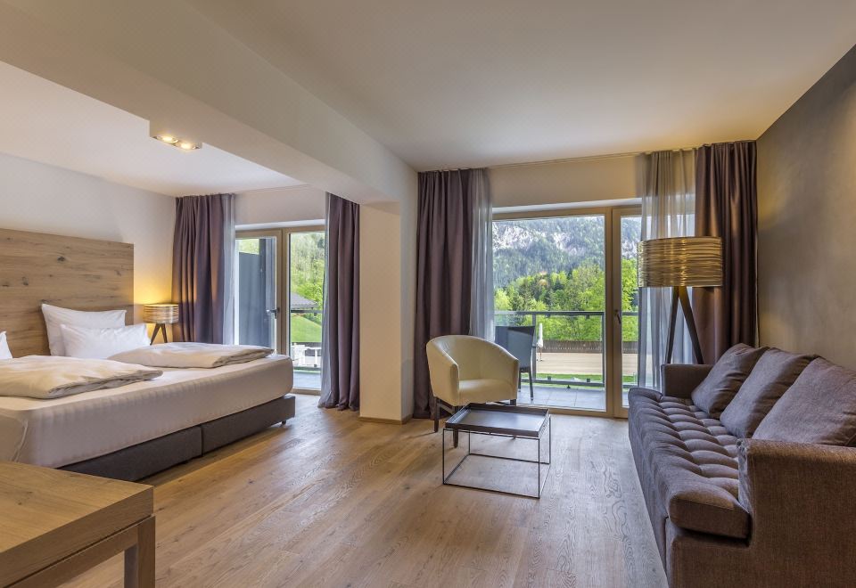 3. 다스 그라세크 ..