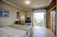 Diana Grand Hotel Các khách sạn gần Stadio Comunale di Alassio Sandro Ferrando