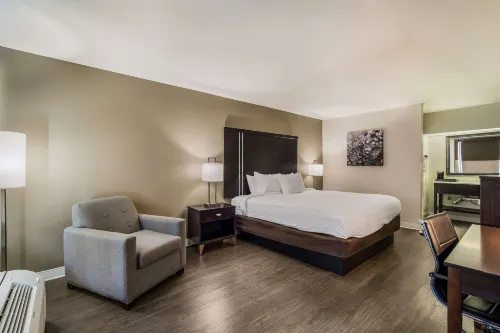 Clarion Inn & Suites