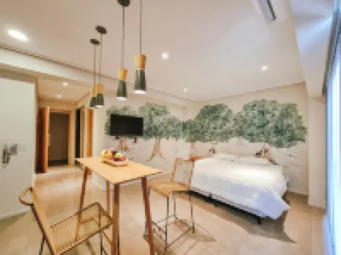 Le Montreal Apartments Hotels in Mendoza