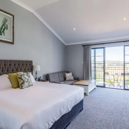Camden Valley Inn