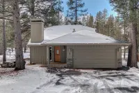 Ashwood Lane 1 Hotels in Deschutes County