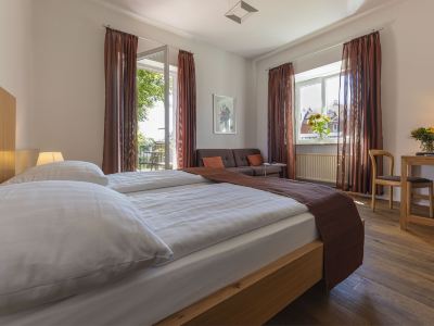 Dom Hotel
