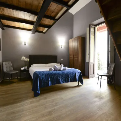 بالاتزو أوليفيتو Hotels near محطة ليوبولدا