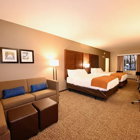 Comfort Suites